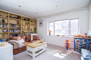 Photo 18- click for photo gallery